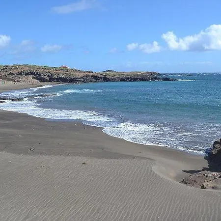 Annie - Traquilo Y Cerca Del Mar - * Abades (Tenerife)